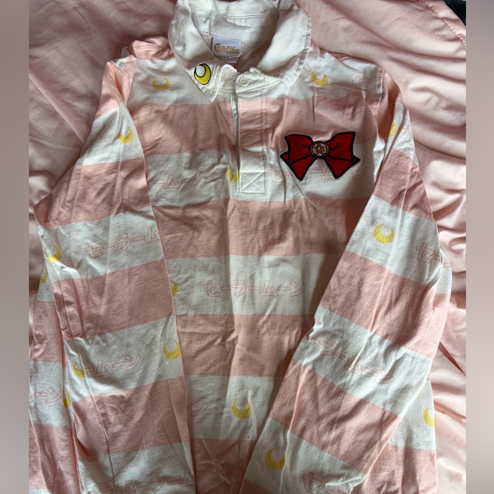 Women's pink and white striped Sailor Moon rugby shirt - Picture 5 of 5